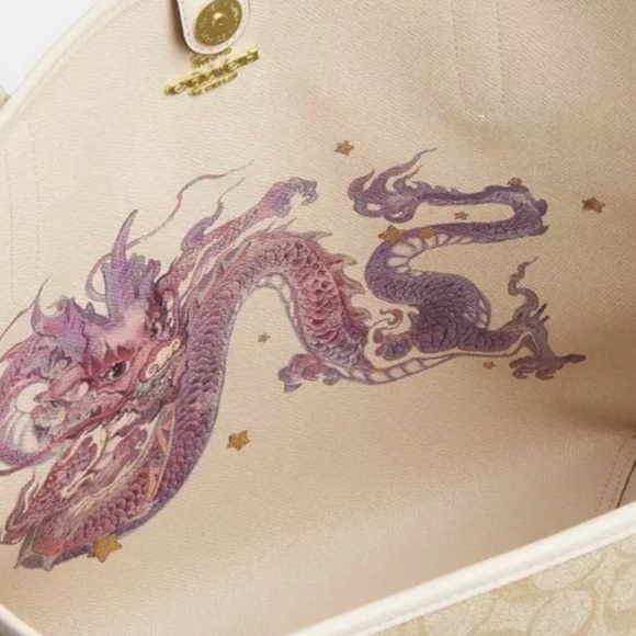Coach Lunar New Year of the Dragon Tote *Hard to Find* Limited Edition - Picture 9 of 13